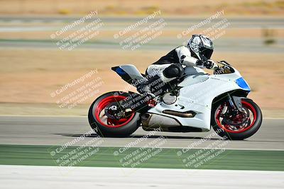 media/Oct-25-2025-2WTD (Sat) [[1e4a1f2fa2]]/B Group/Session 5 (Turn 2)/